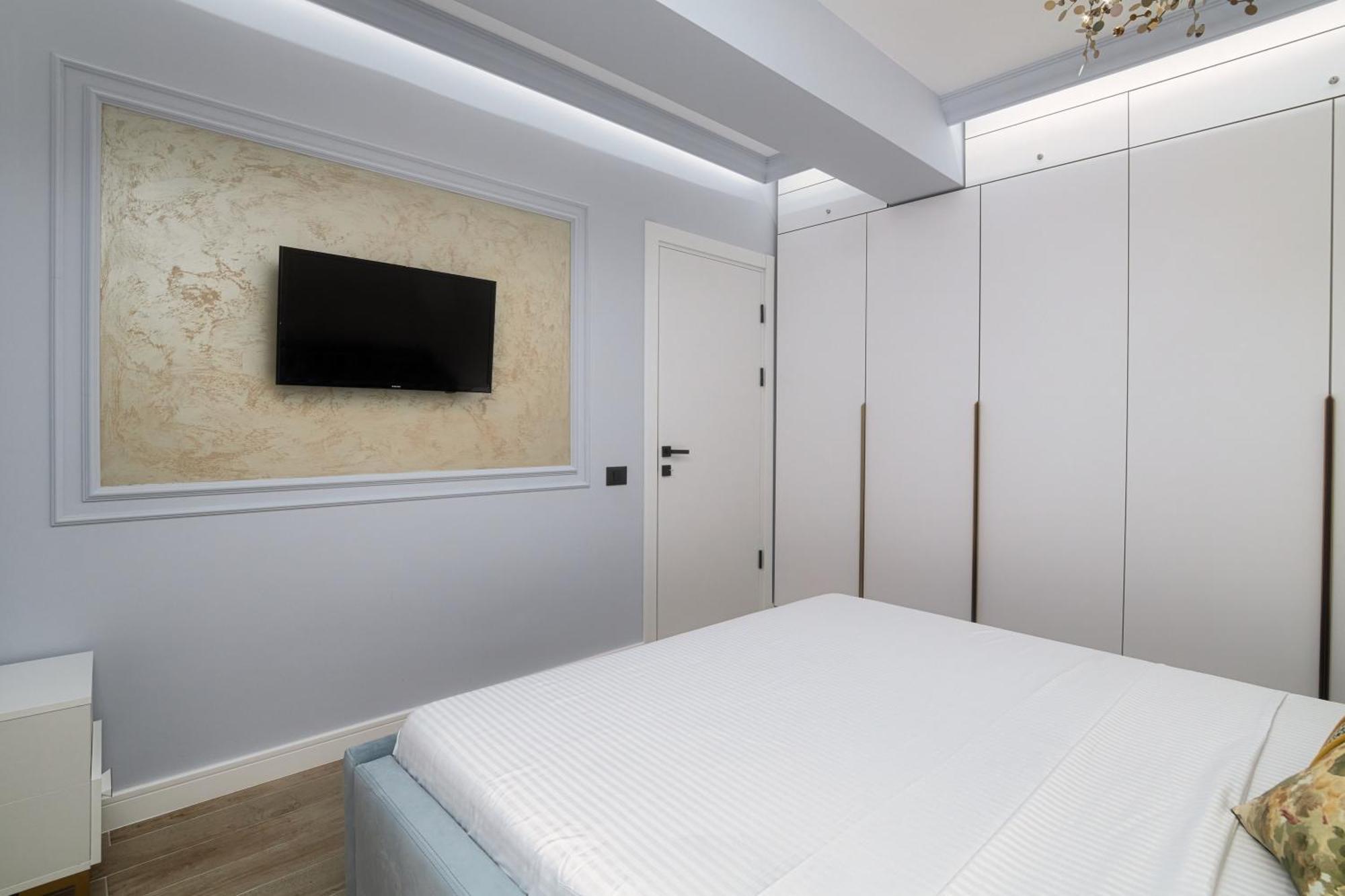 Golden Infinity Apartamento Năvodari Exterior foto